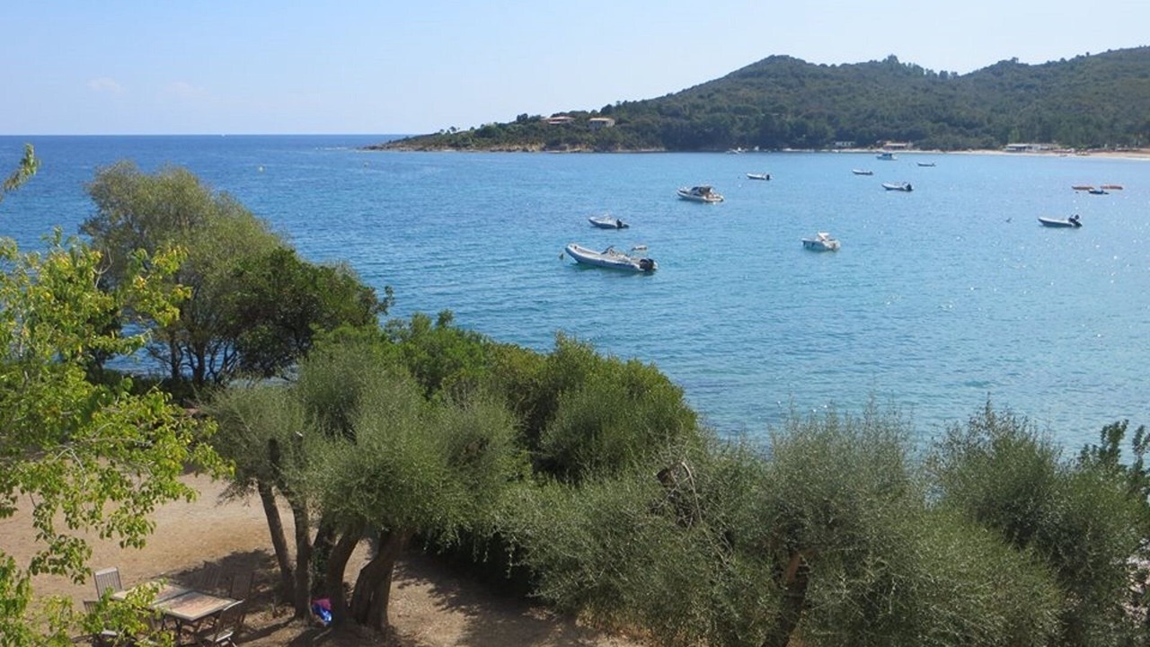 Photo of Others in Favone