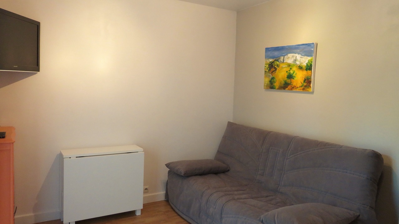 Photo of Livingroom in Nans-les-Pins