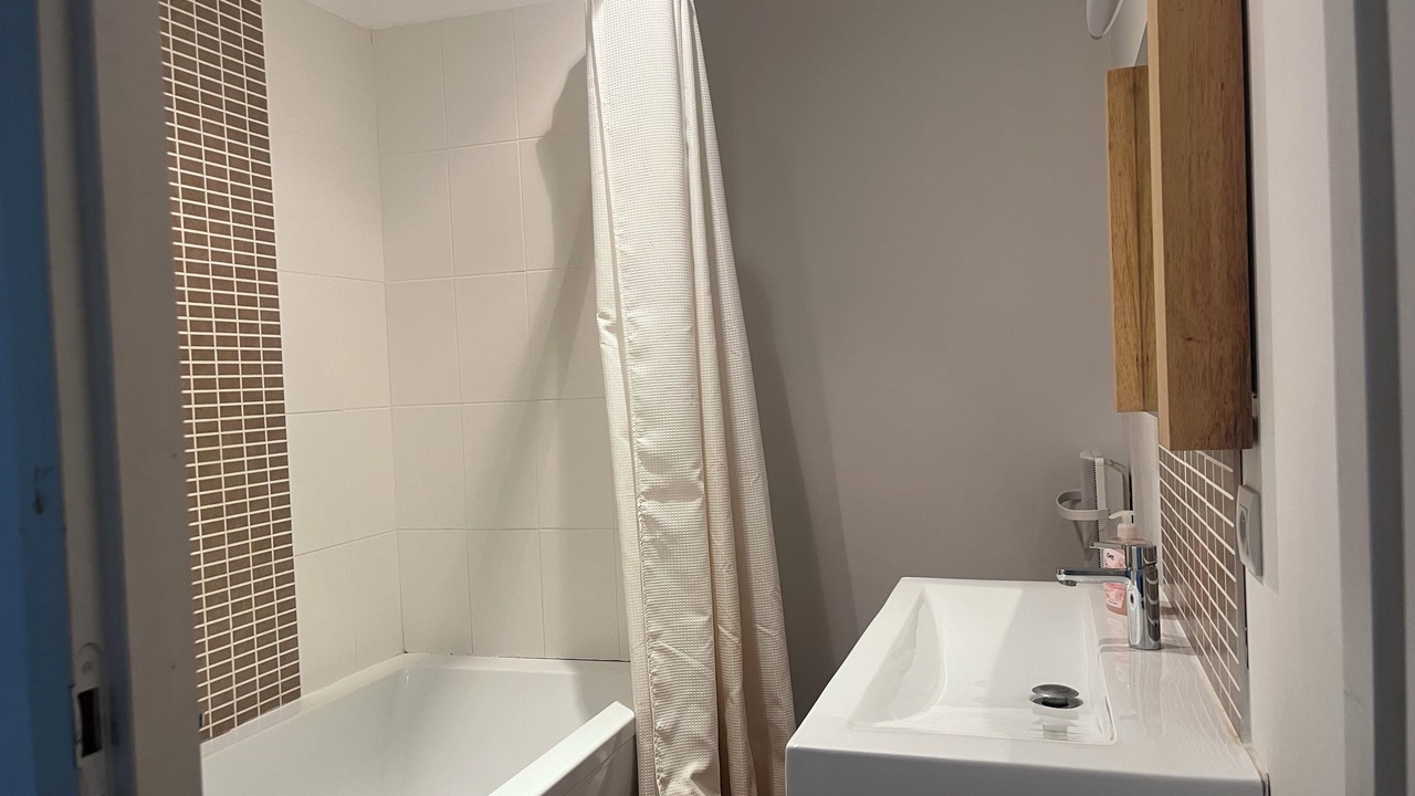 Photo of Bathroom in Saint-Gilles