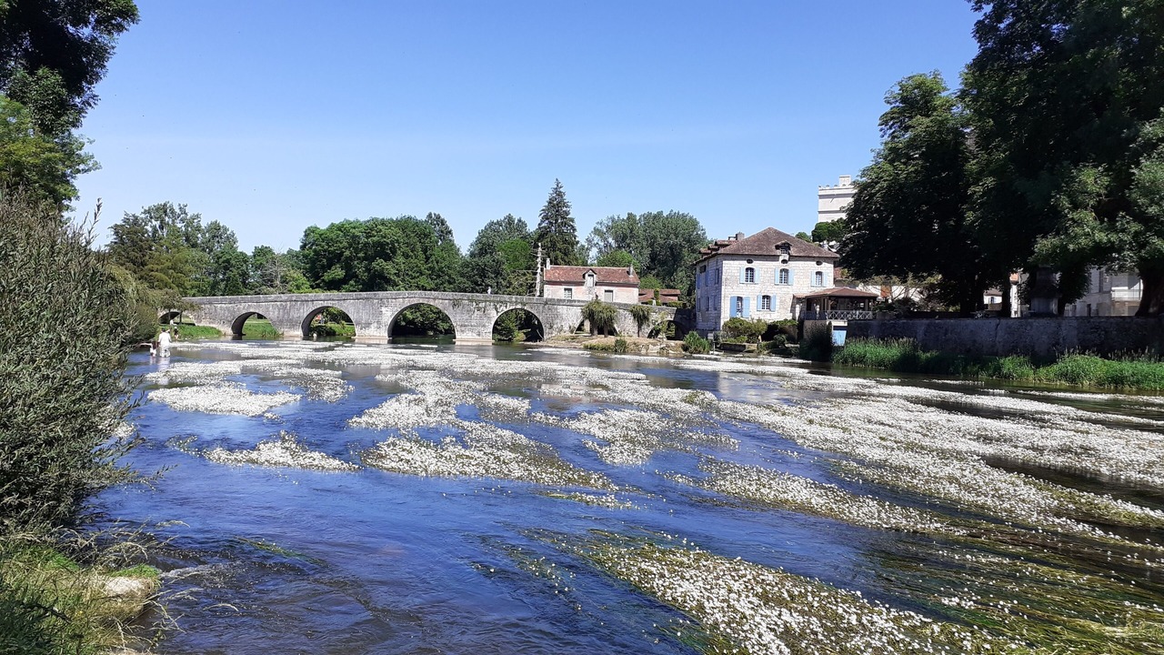 Photo of Outdoor in Bourdeilles