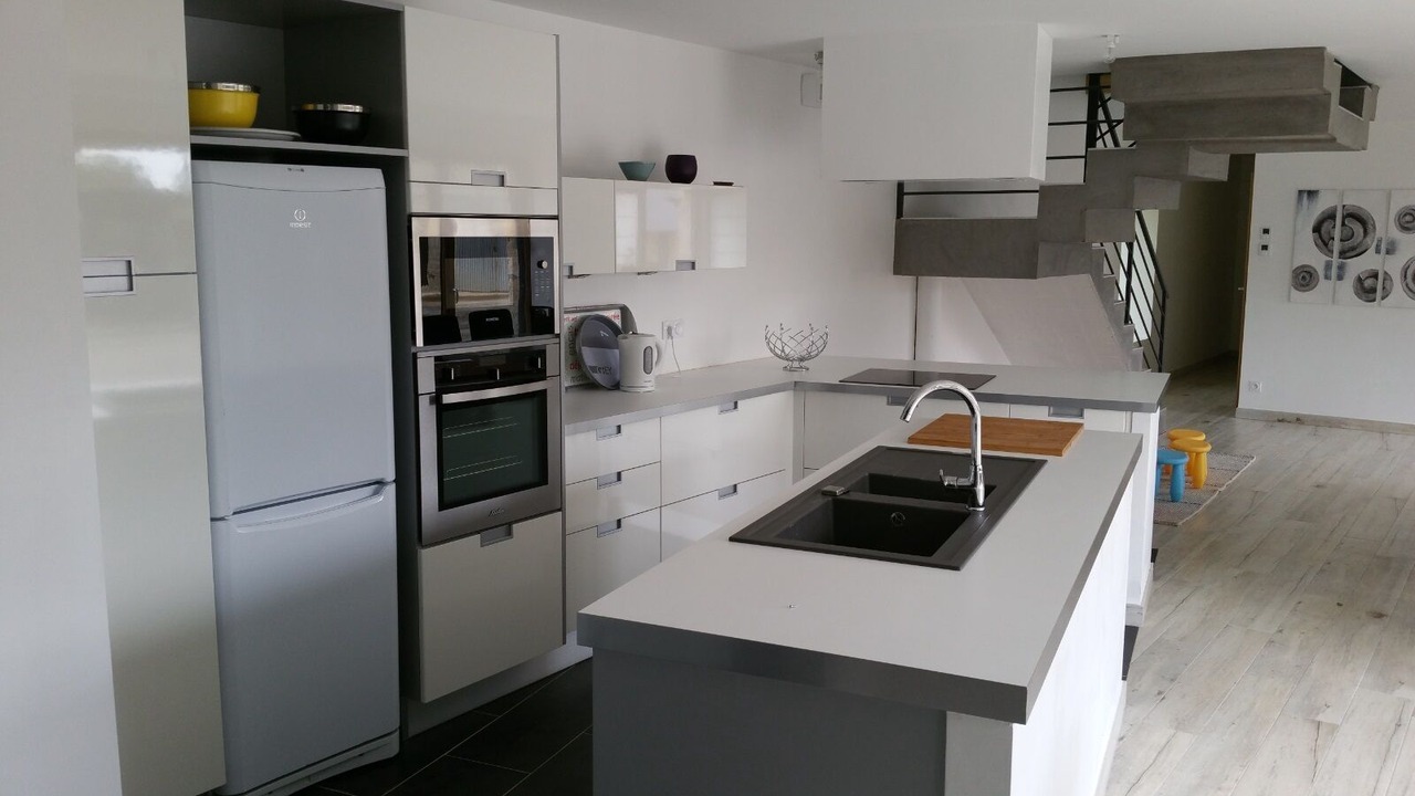 Photo of Kitchen in Baud