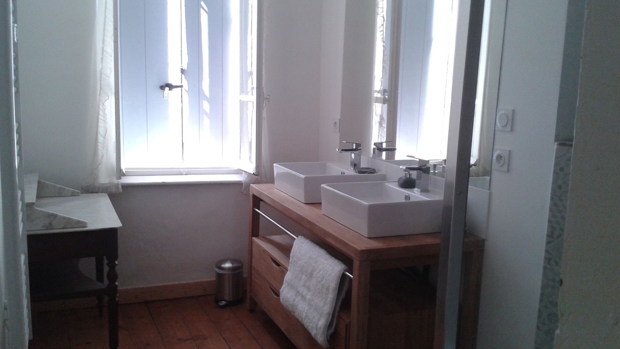 Photo of Bathroom in Montolieu