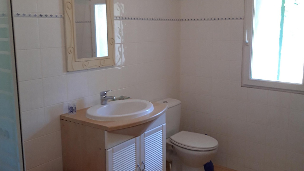 Photo of Bathroom in Caudebronde