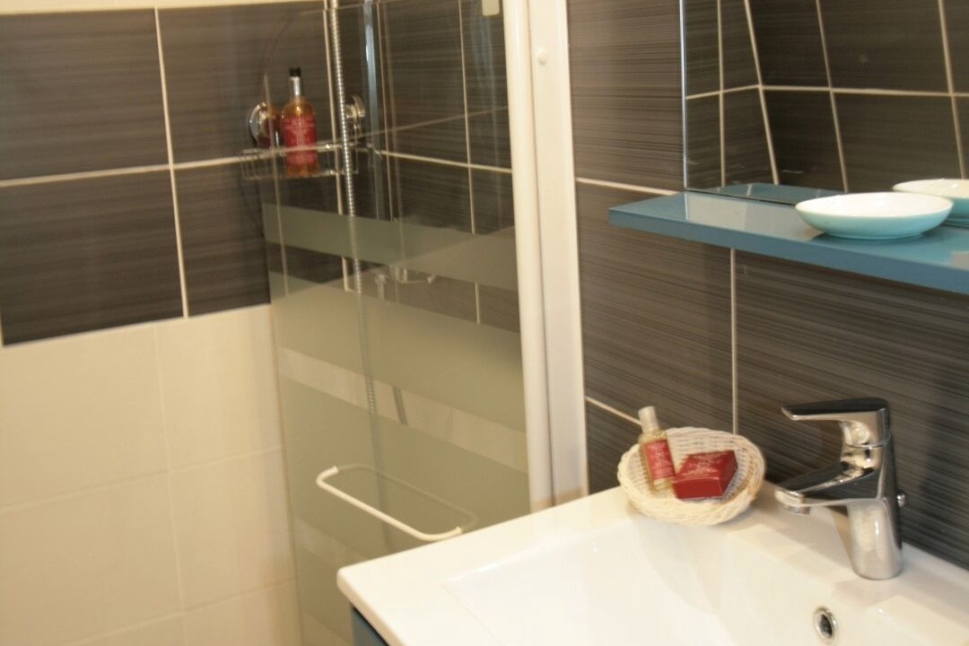 Photo of Bathroom in Saint-Quentin
