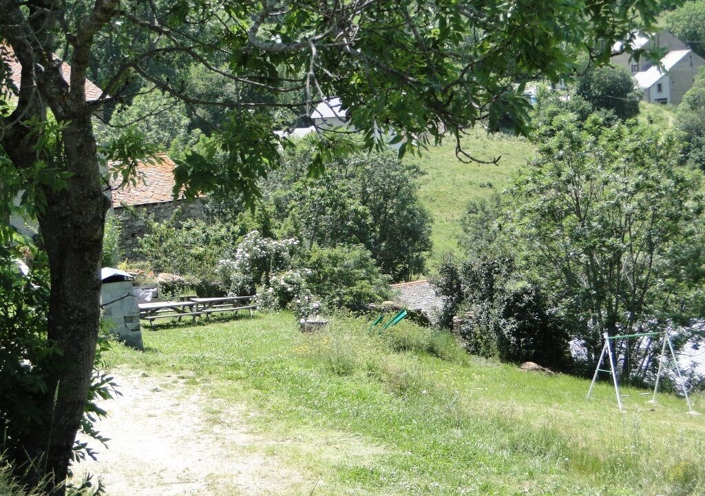 Photo of Outdoor in Planes
