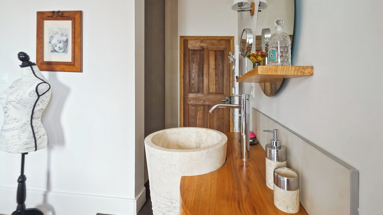 Photo of Bathroom in Andancette