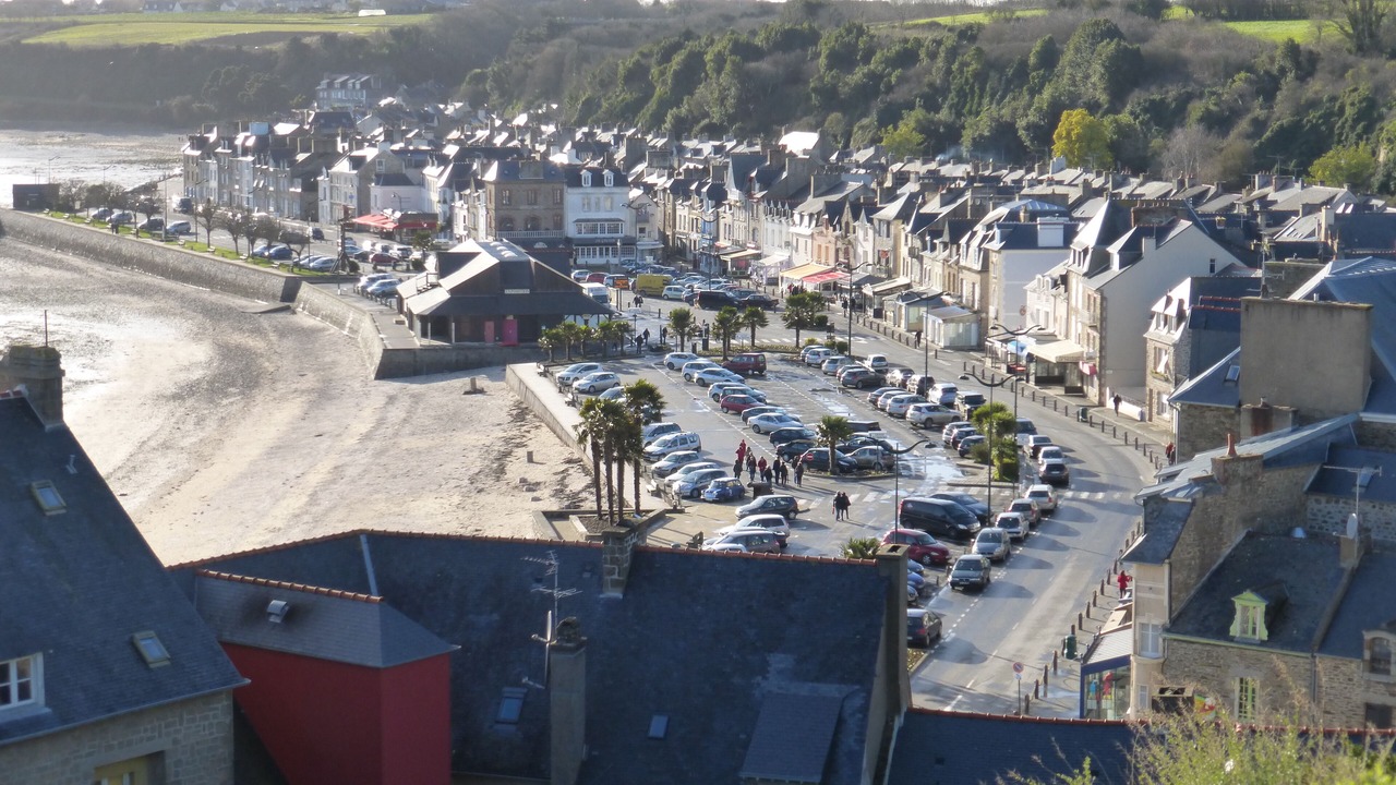 Photo of Others in Dol-de-Bretagne