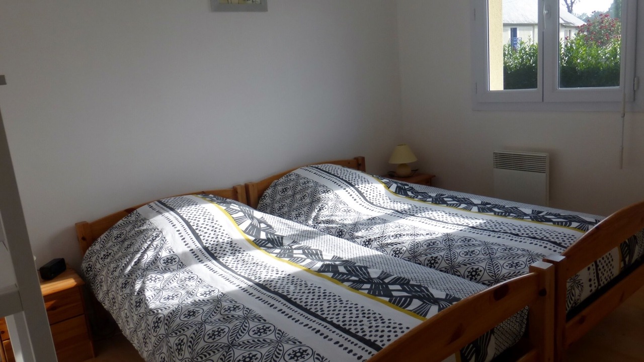 Photo of Bedroom in Dol-de-Bretagne