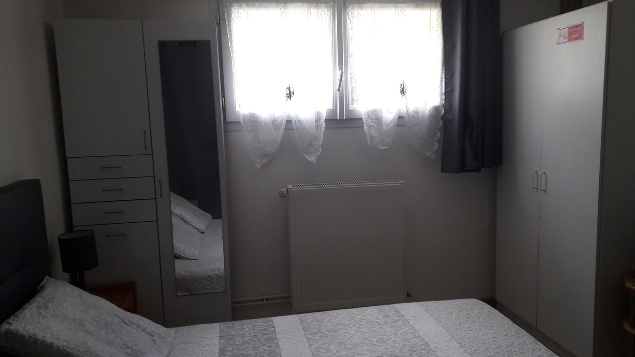 Photo of Bedroom in Saint-Denis-du-Pin