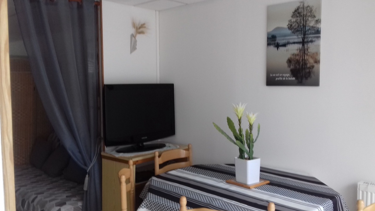 Photo of Bedroom in Saint-Denis-du-Pin