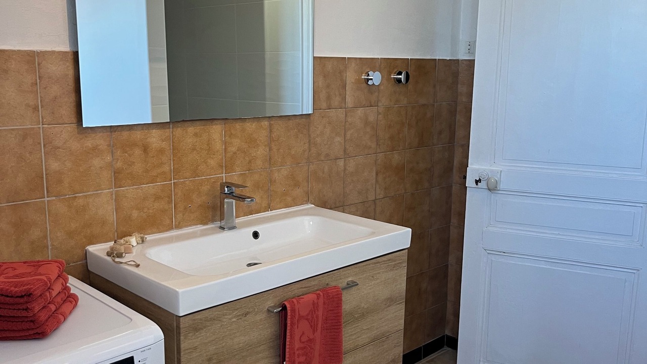 Photo of Bathroom in La Chapelle-Fortin