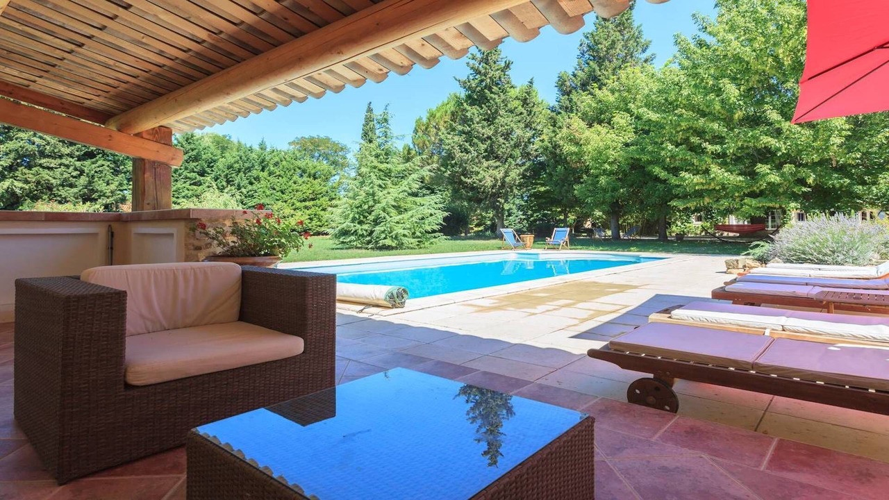 Photo of Patio Balcony in Mornas