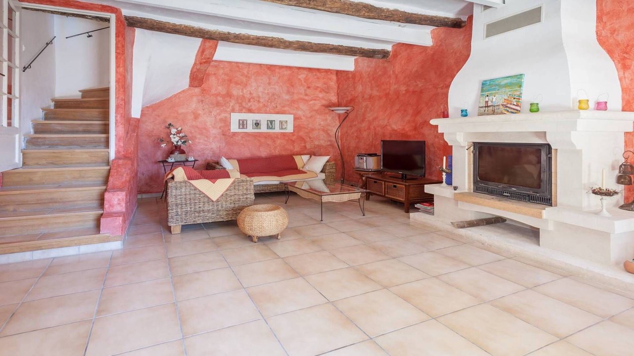 Photo of Livingroom in Mornas
