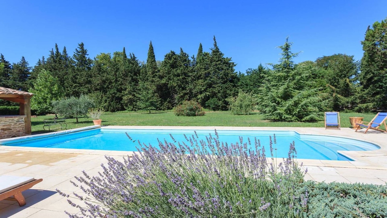 Photo of Outdoor in Mornas