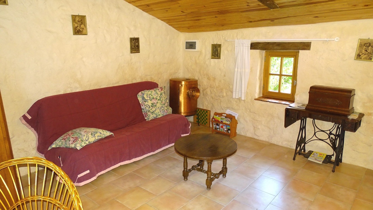 Photo of Livingroom in Tombeboeuf