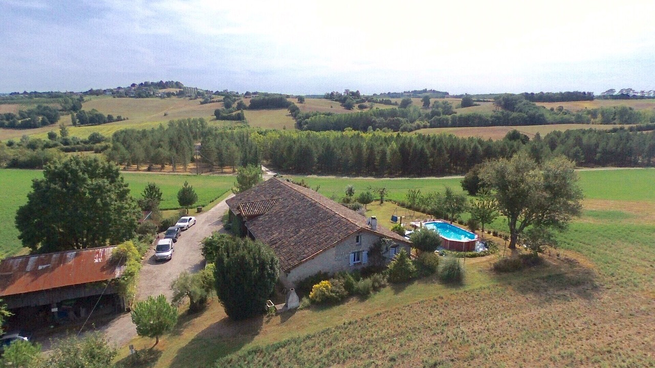 Photo of Outdoor in Tombeboeuf