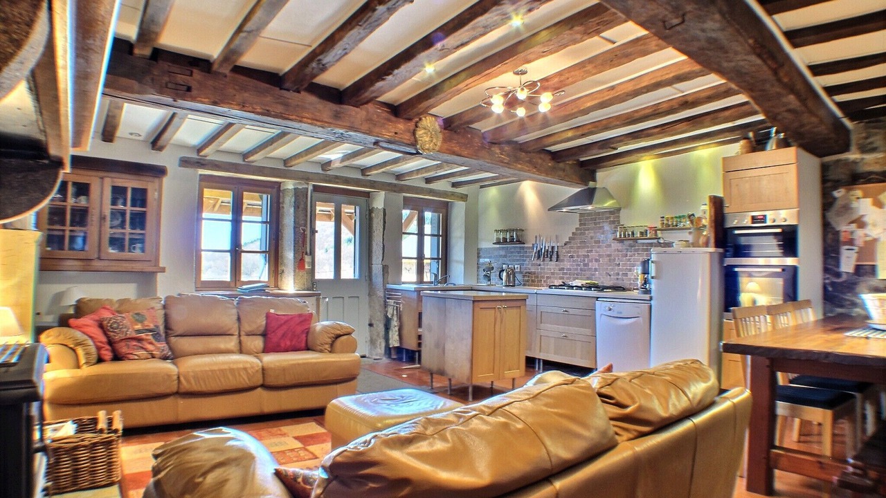 Photo of Livingroom in Glux-en-Glenne