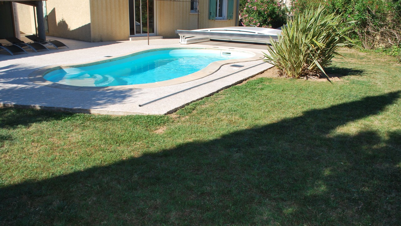 Photo of Outdoor in Montseret