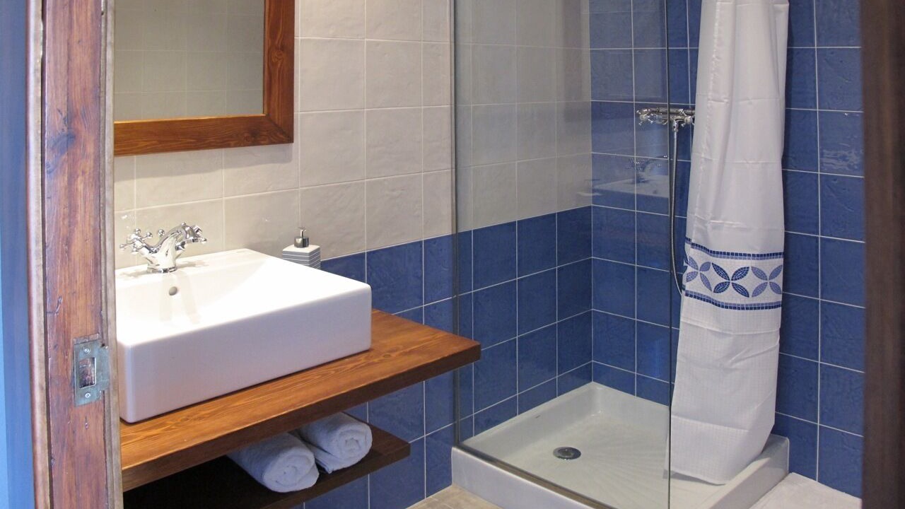 Photo of Bathroom in Garriguella