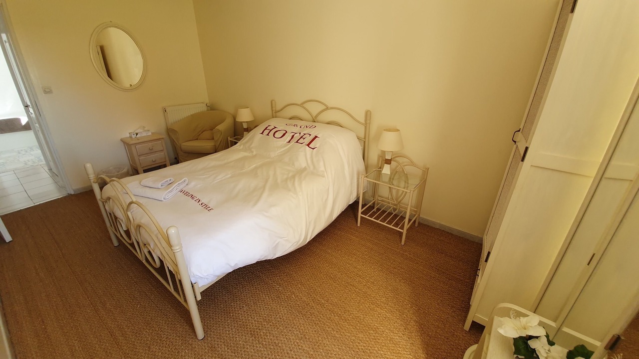 Photo of Bedroom in Villefranche-de-Lonchat