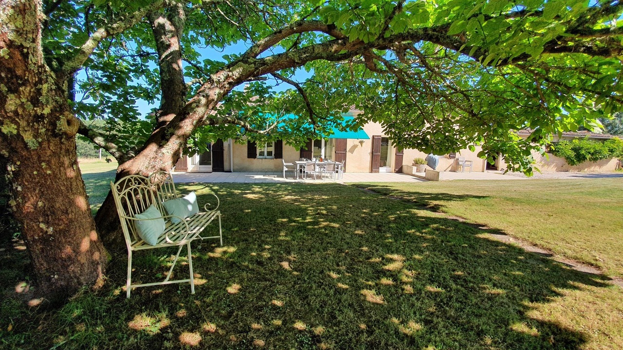 Photo of Others in Villefranche-de-Lonchat