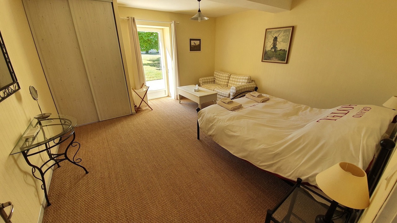 Photo of Others in Villefranche-de-Lonchat