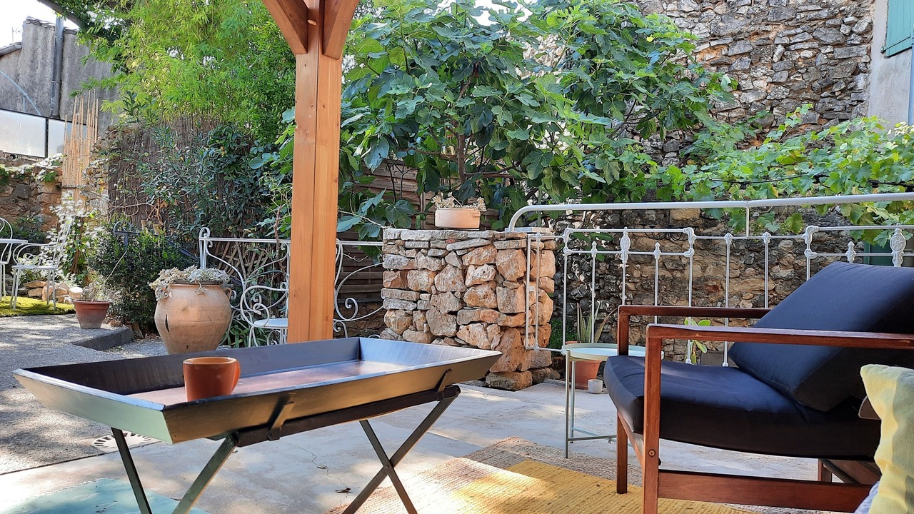 Photo of Patio Balcony in Puechabon