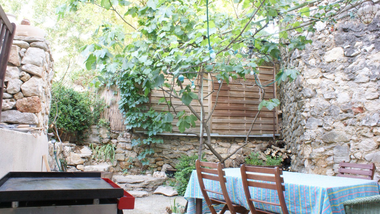 Photo of Outdoor in Puechabon