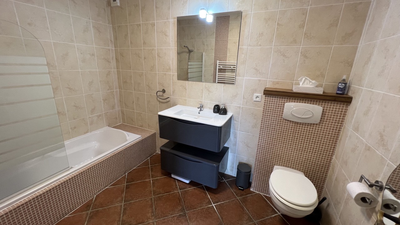 Photo of Bathroom in Mouilleron-Saint-Germain