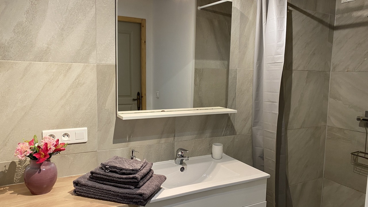 Photo of Bathroom in Cluny