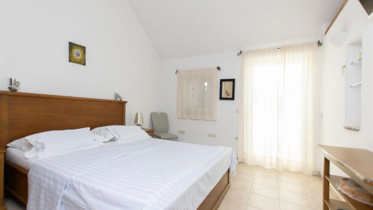 Photo of Bedroom in Mirce
