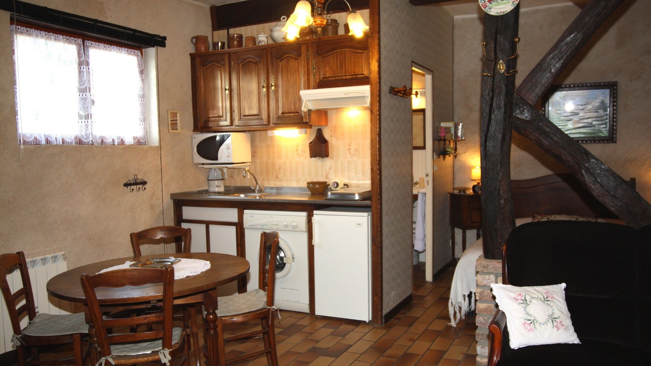 Photo of Kitchen in Monthodon