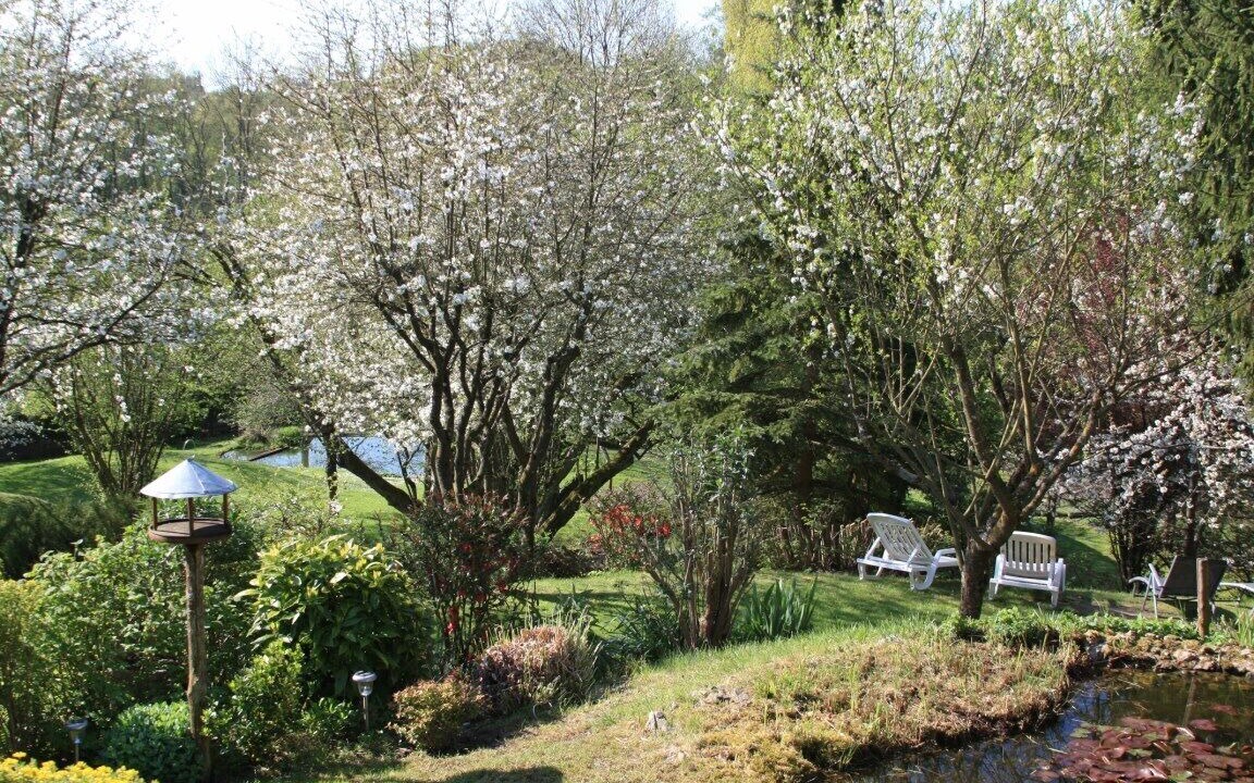 Photo of Outdoor in Monthodon