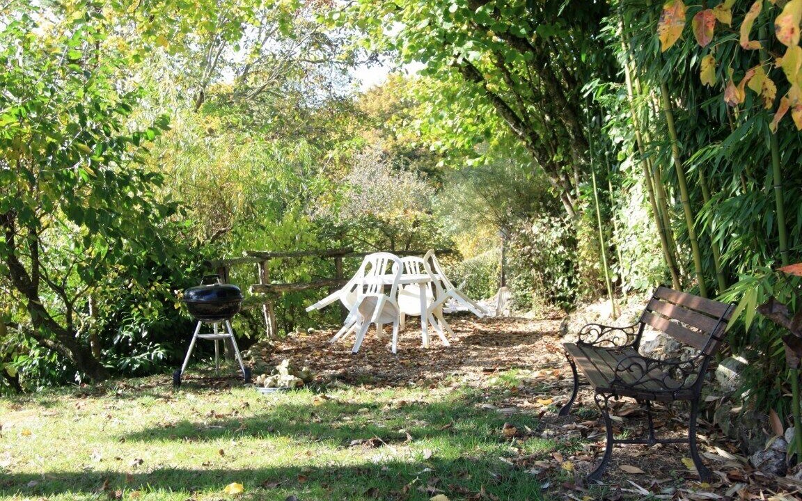 Photo of Outdoor in Monthodon