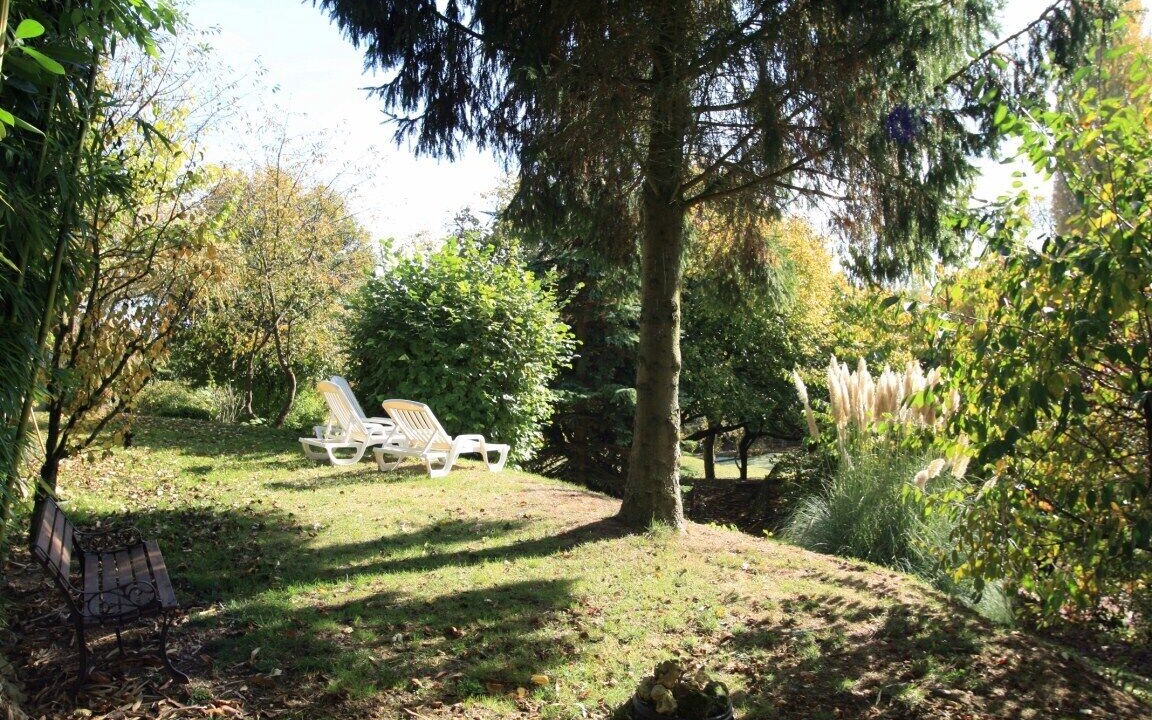 Photo of Outdoor in Monthodon