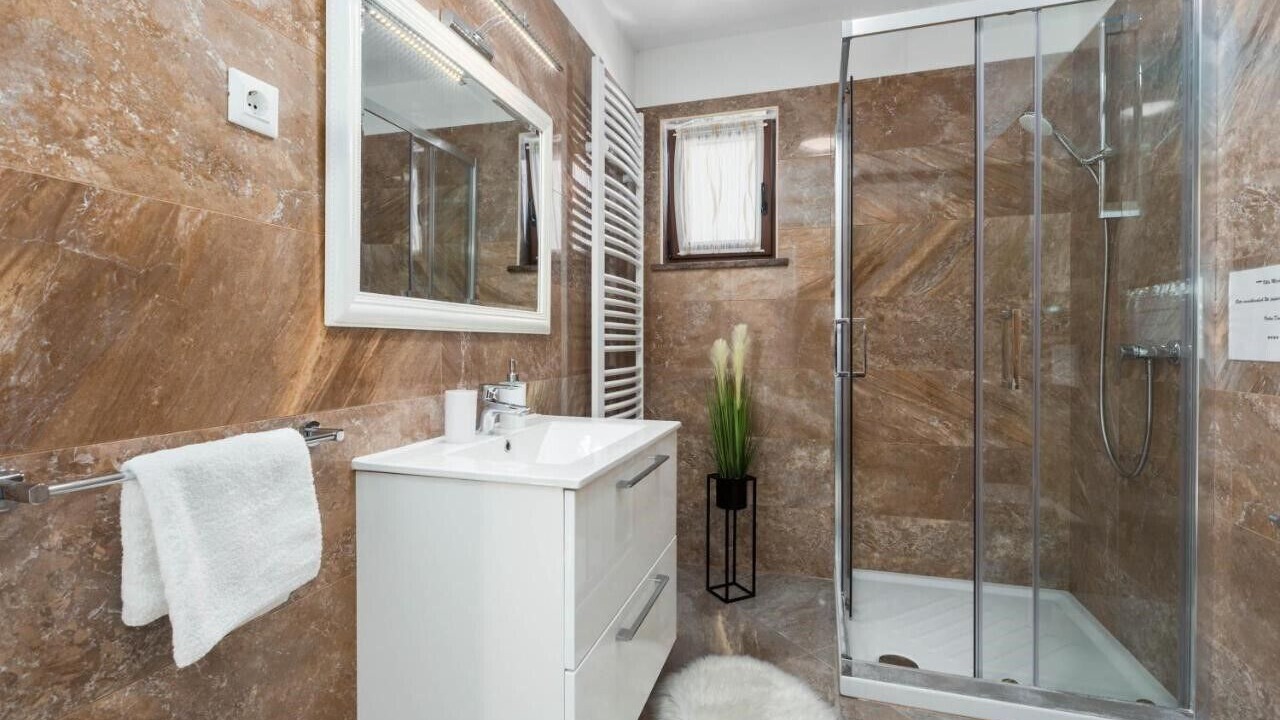 Photo of Bathroom in Mugeba