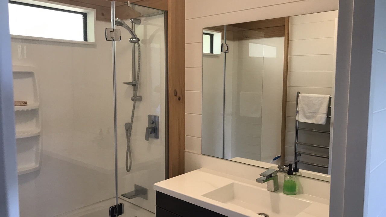 Photo of Bathroom in Surfdale