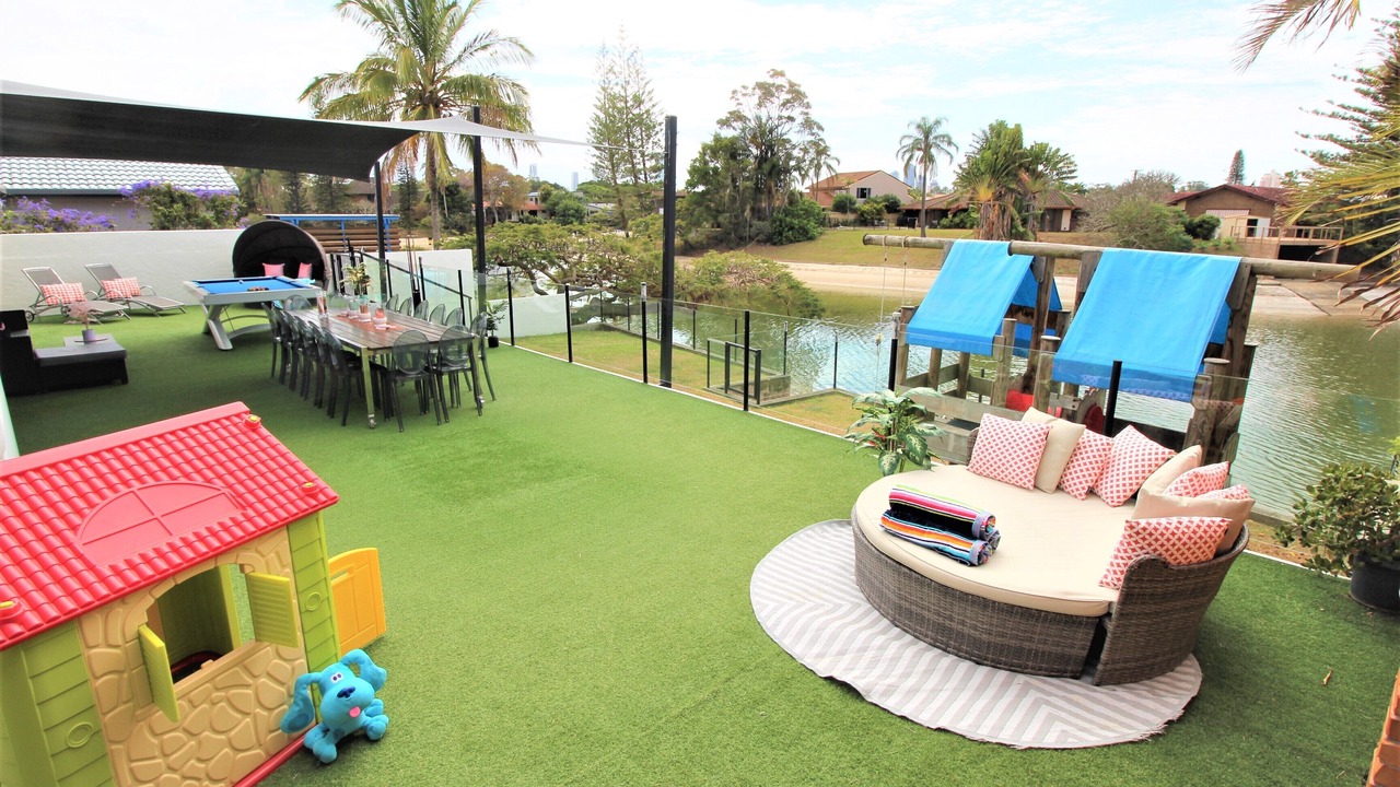 Photo of Others in Broadbeach Waters