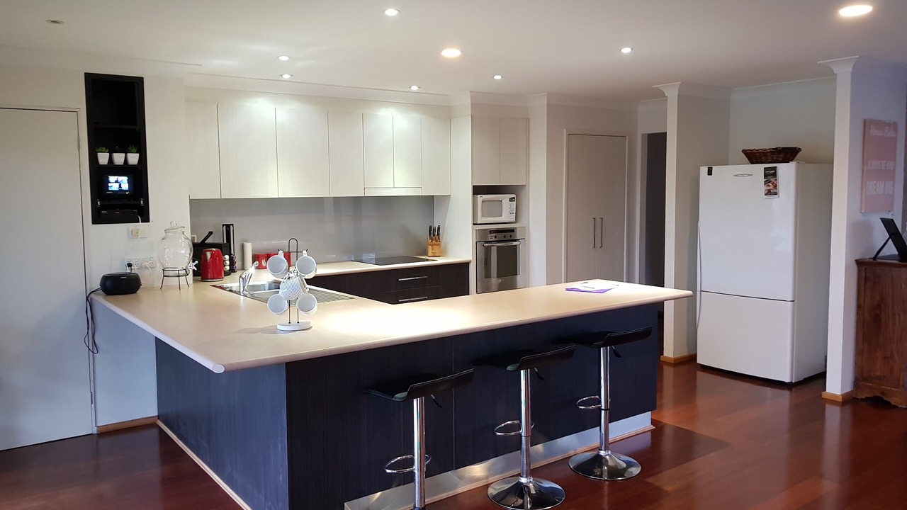Photo of Kitchen in Broadbeach Waters