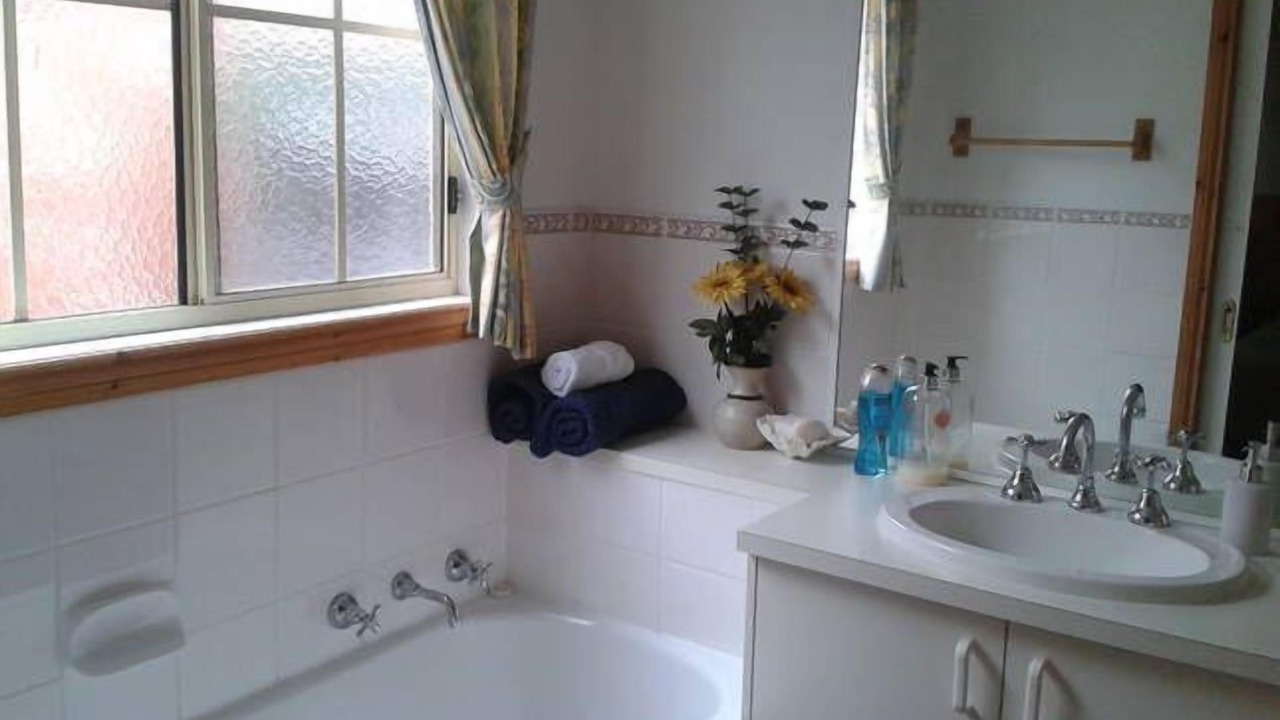 Photo of Bathroom in Eildon
