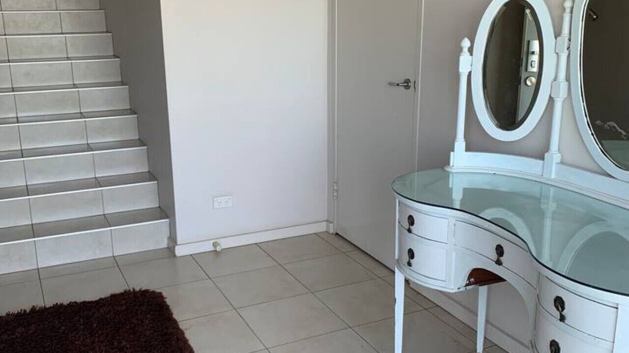 Photo of Others in Batehaven