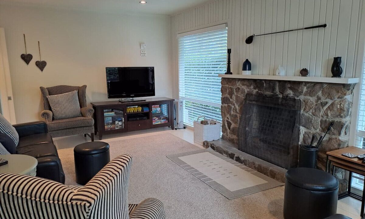 Photo of Livingroom in Rainbow Point