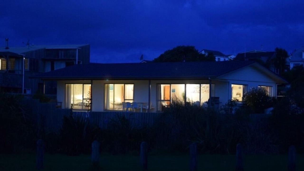 Photo of Others in Russell