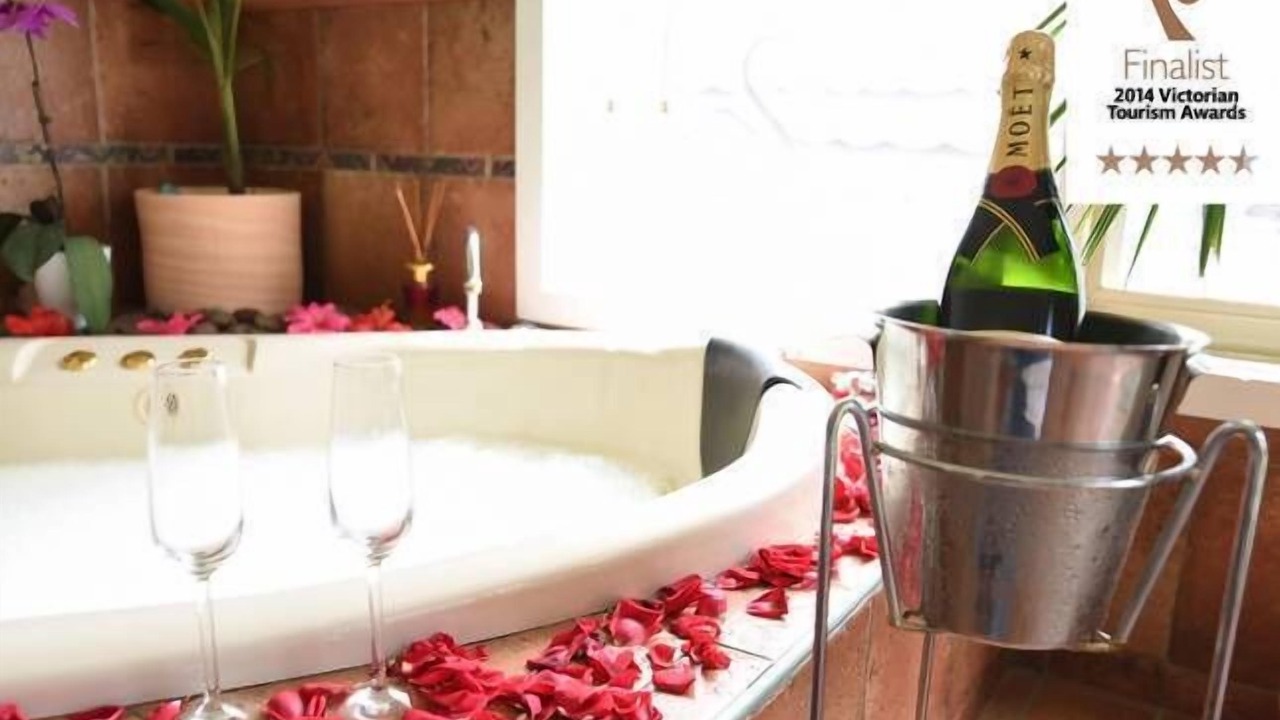 Photo of Bathroom in Kilsyth South