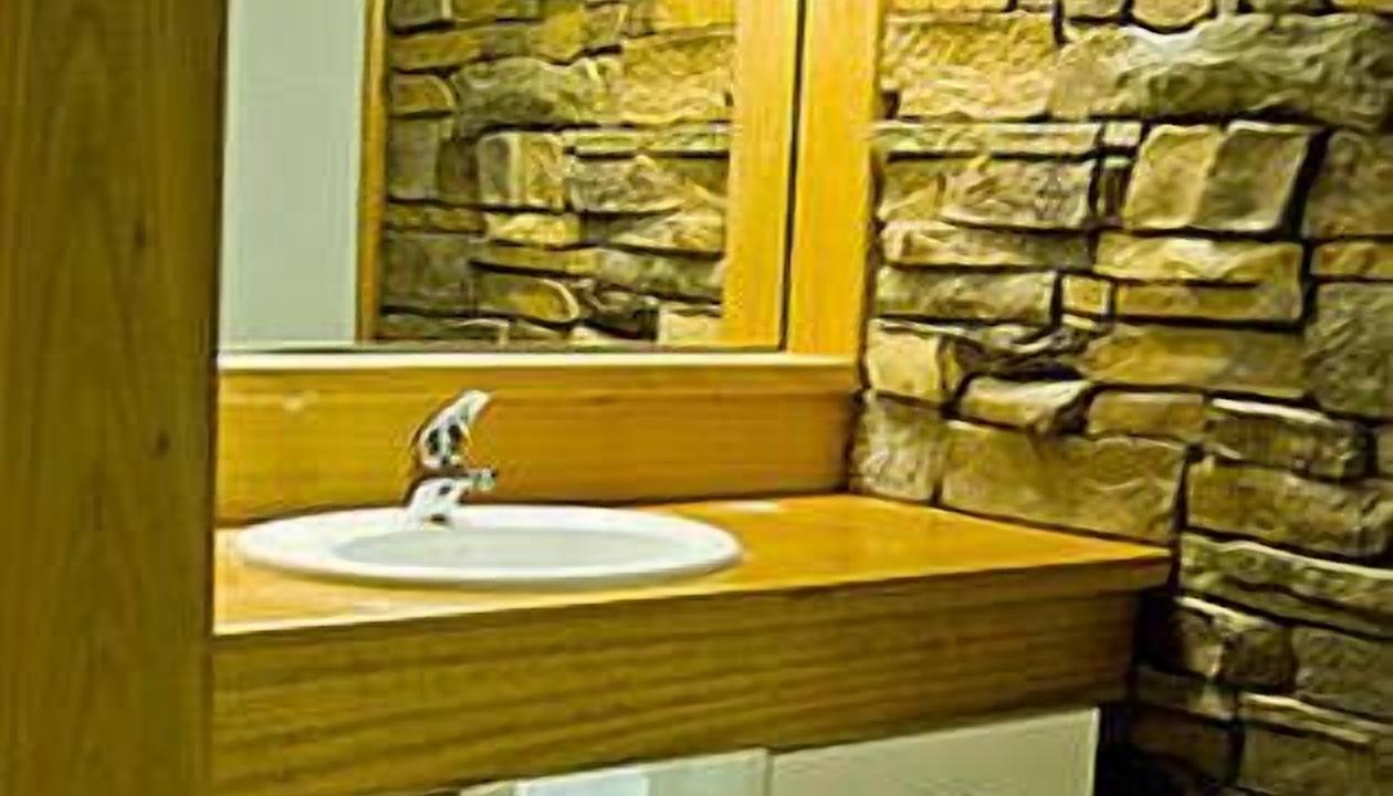 Photo of Bathroom in Kennett River