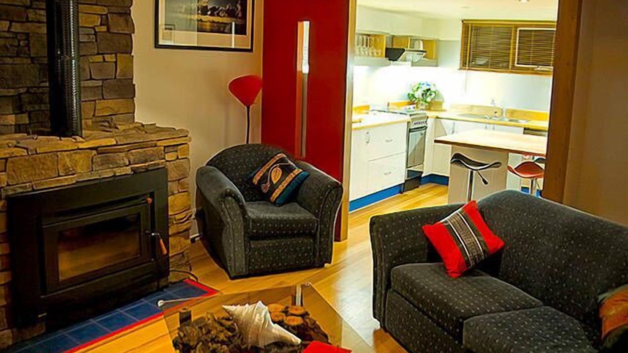 Photo of Livingroom in Kennett River