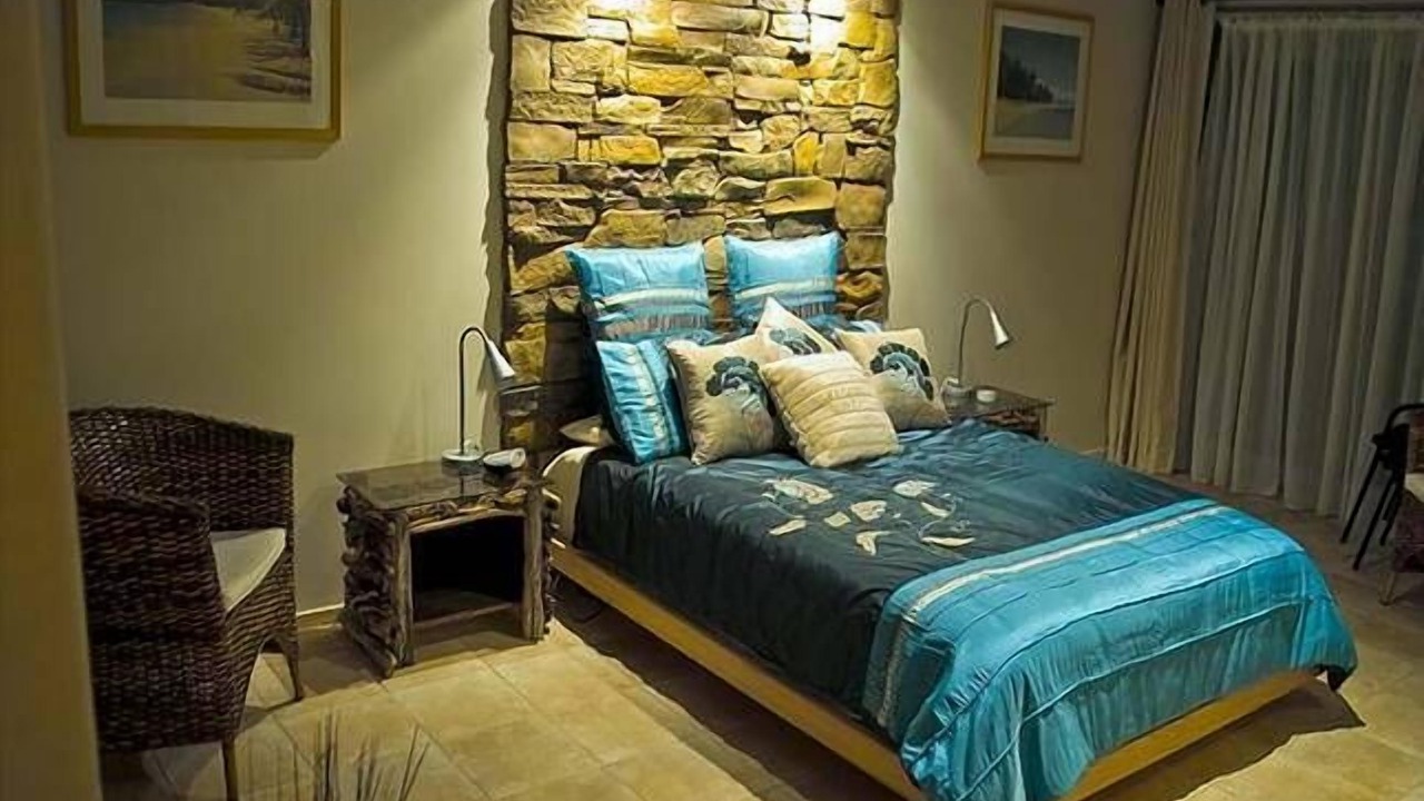 Photo of Bedroom in Kennett River