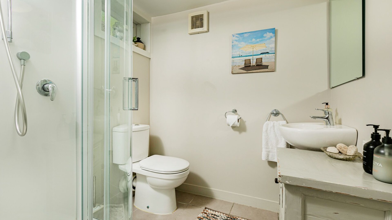 Photo of Bathroom in Mairangi Bay