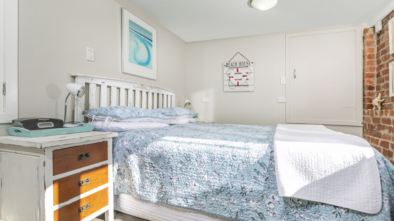 Photo of Bedroom in Mairangi Bay