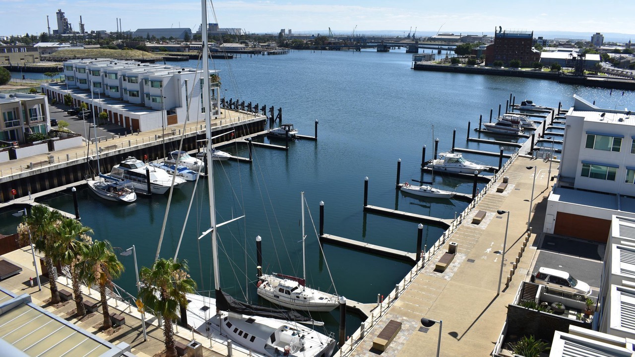 Photo of Others in New Port